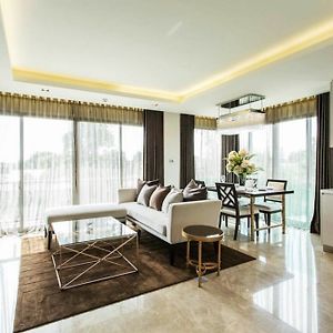 Two-Bedroom King Suite